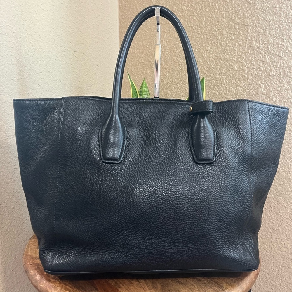 Prada Black Leather Tote Bag - Picture 2 of 15